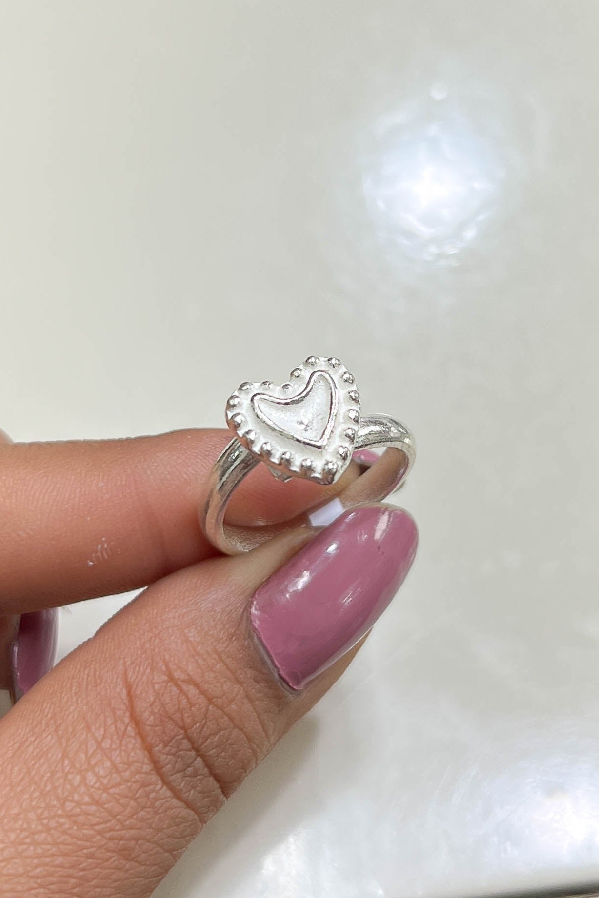 Anillo corazón con puntos - Plata