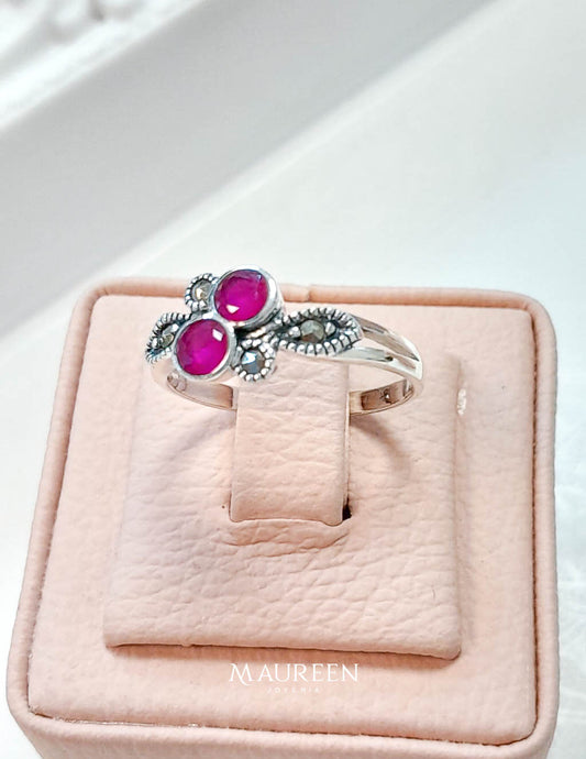 Anillo marquesita flor piedra rubi - Plata