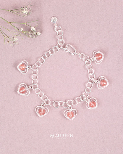 Pulsera corazones con piedras naturales - plata