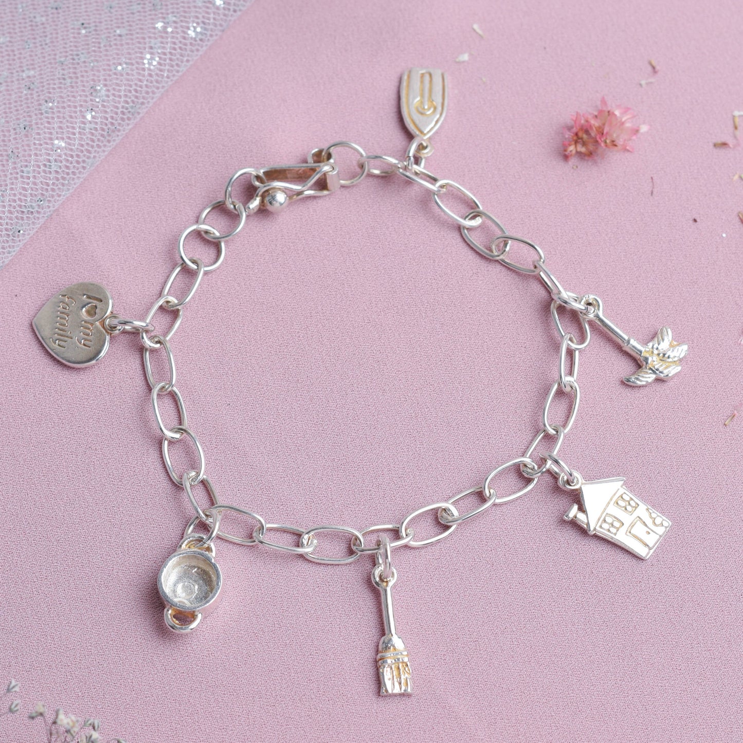 Pulsera con dijes hogar - Plata